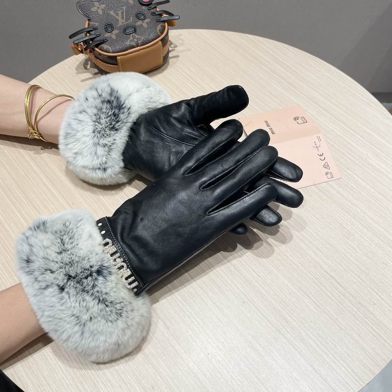 Miumiu Gloves M L 112251
